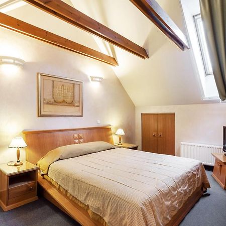 Atrium Suites Βίλνιους Εξωτερικό φωτογραφία