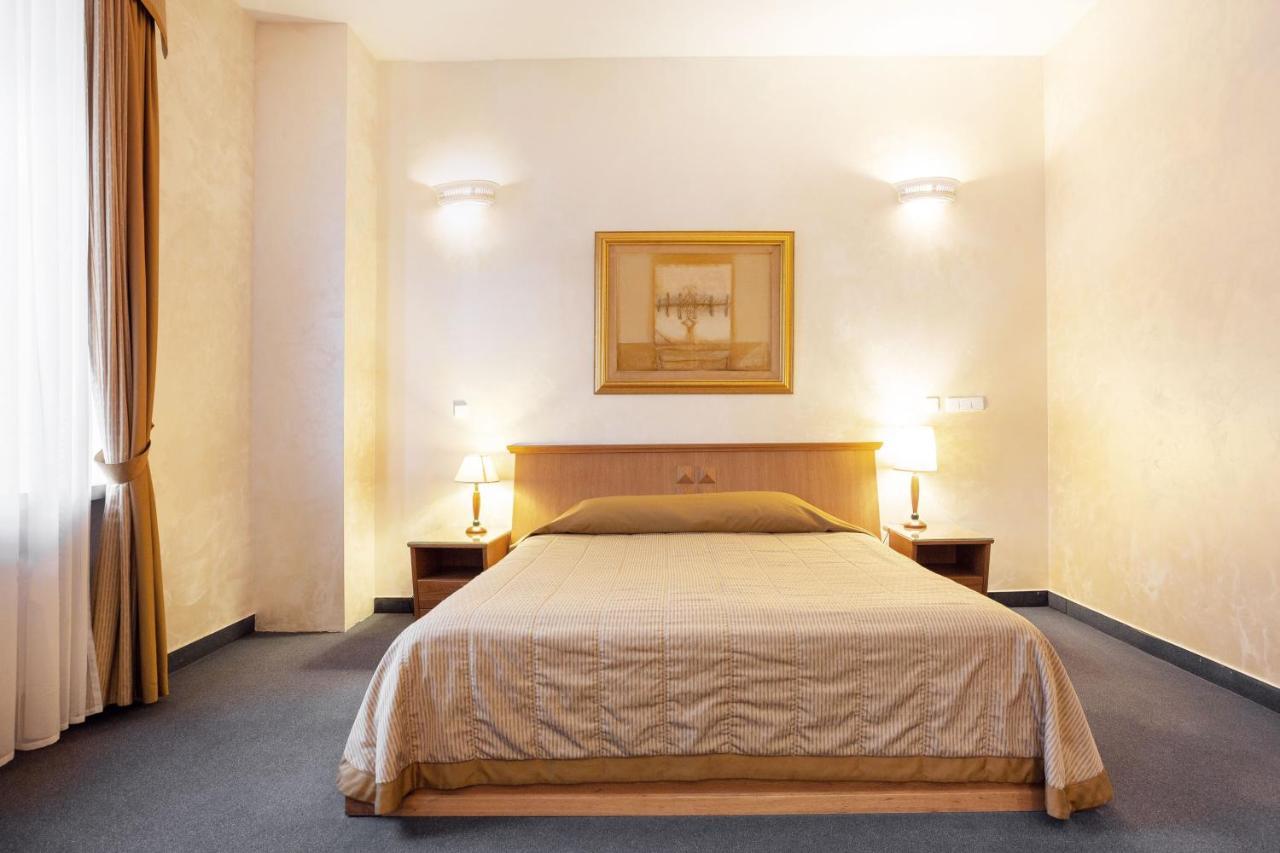 Atrium Suites Βίλνιους Εξωτερικό φωτογραφία