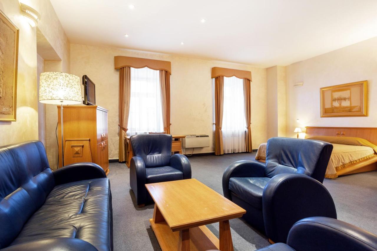 Atrium Suites Βίλνιους Εξωτερικό φωτογραφία