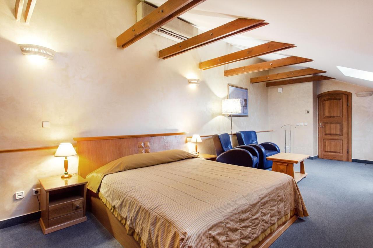 Atrium Suites Βίλνιους Εξωτερικό φωτογραφία