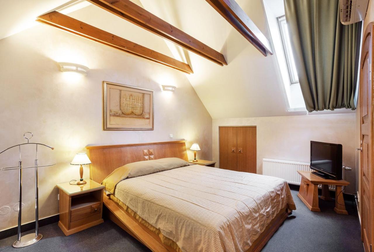 Atrium Suites Βίλνιους Εξωτερικό φωτογραφία